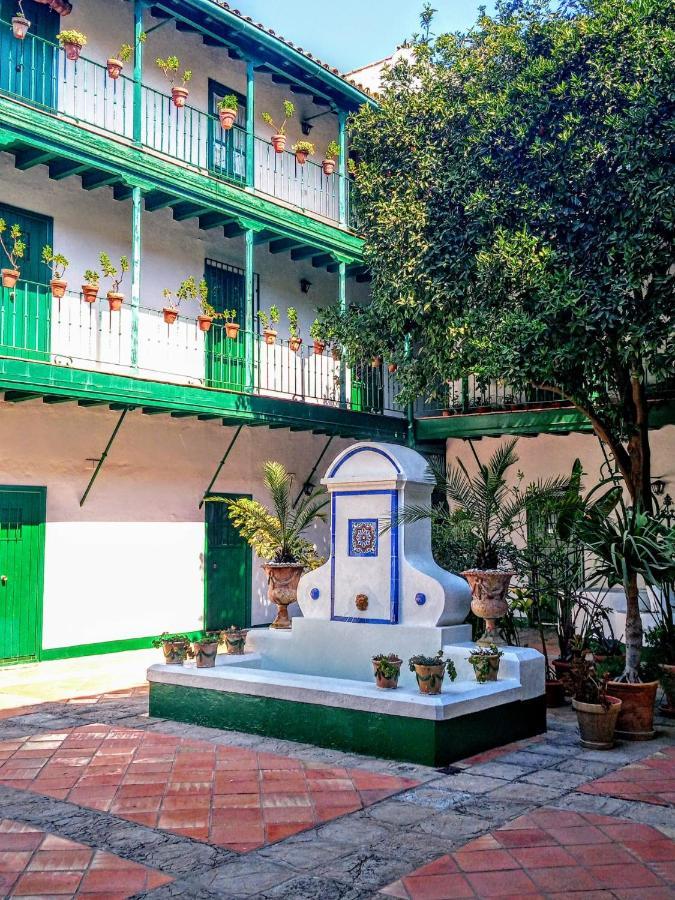 La Puerta Verde De Las Setas De Sevilla Esterno foto